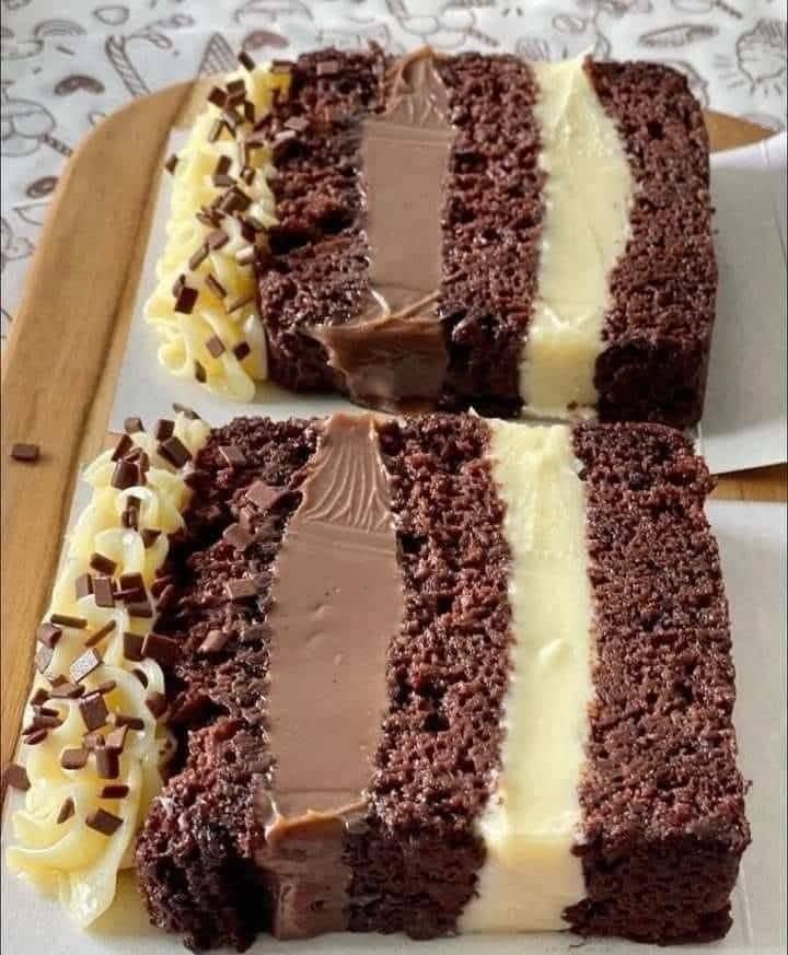 The Ultimate Easy Dessert That Everyone Loves 484318794_672996065295636_6594637040430119768_n